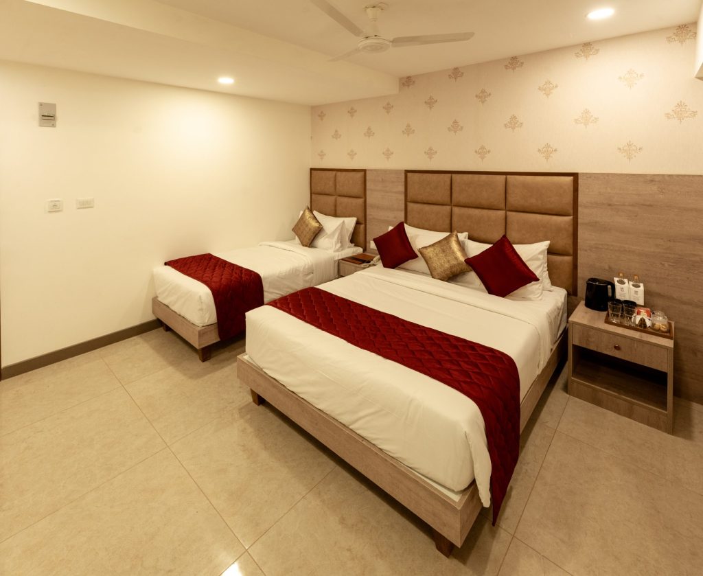 Palace Premium Triple(1)